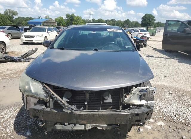 
								2014 Toyota Camry full									