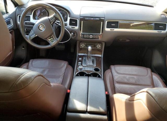 
								2013 Volkswagen Touareg full									