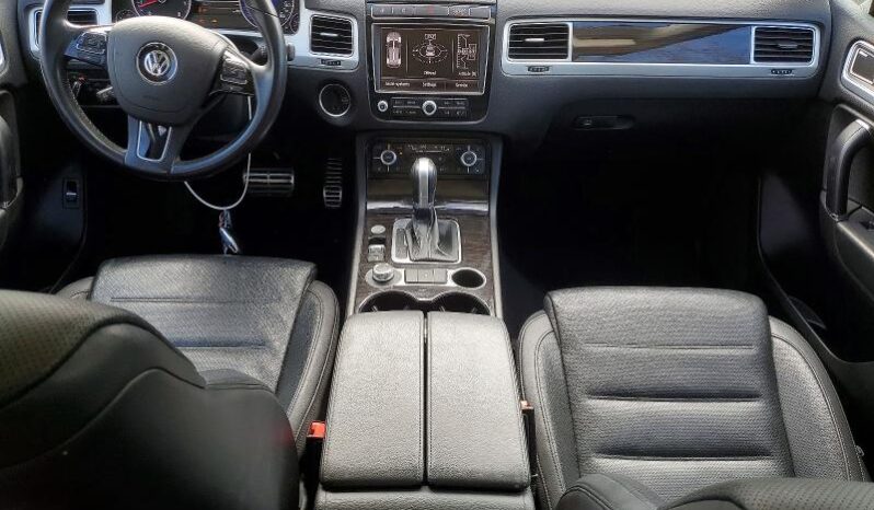 
								2017 Volkswagen Touareg full									