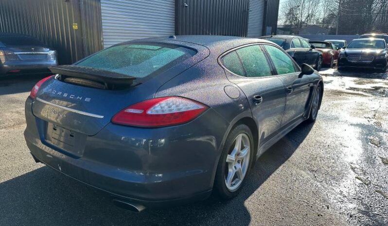 
								2013 Porsche Panamera full									