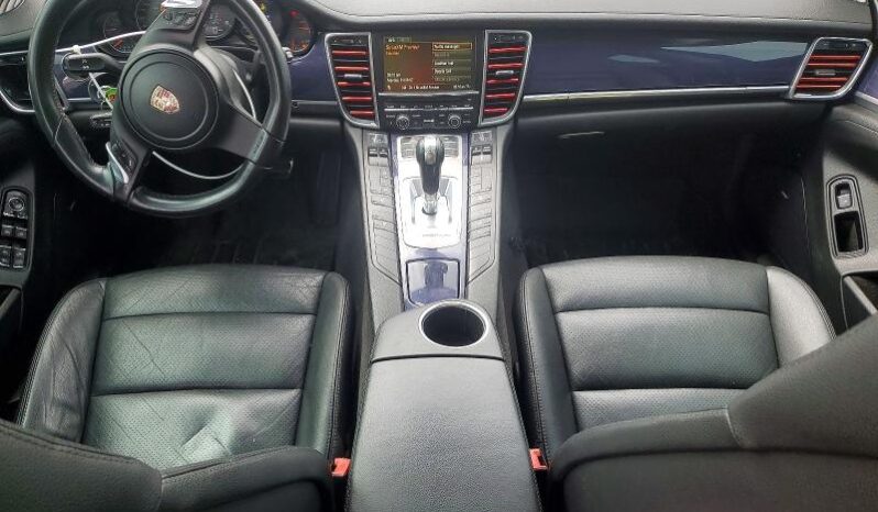
								2011 Porsche Panamera full									