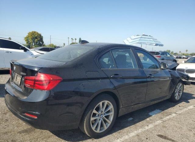 
								2017 BMW 3 series full									