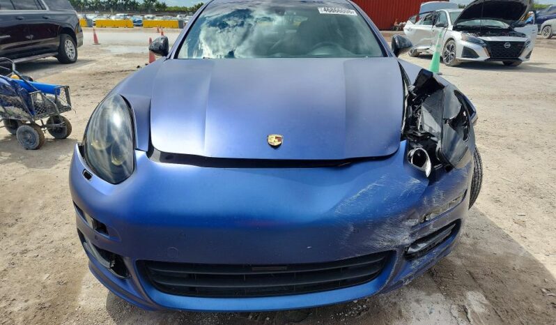 
								2016 Porsche Panamera full									