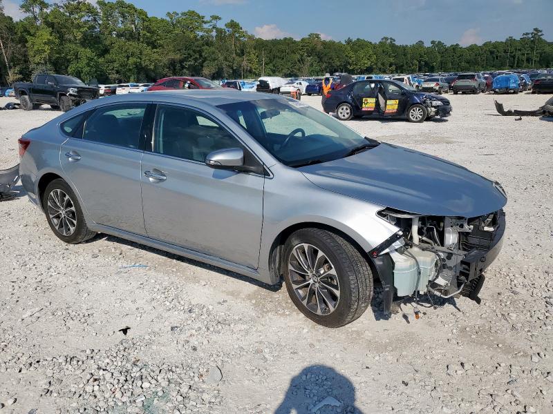 2016 Toyota Avalon