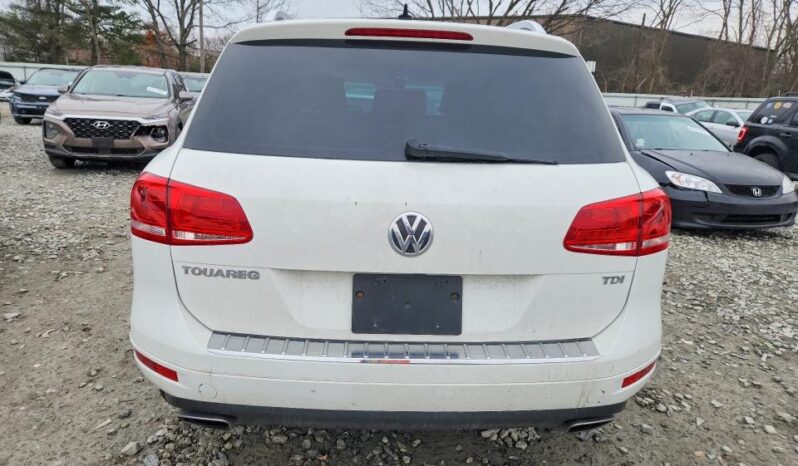 
								2013 Volkswagen Touareg full									