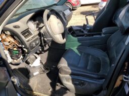 
										2011 Volkswagen Touareg full									