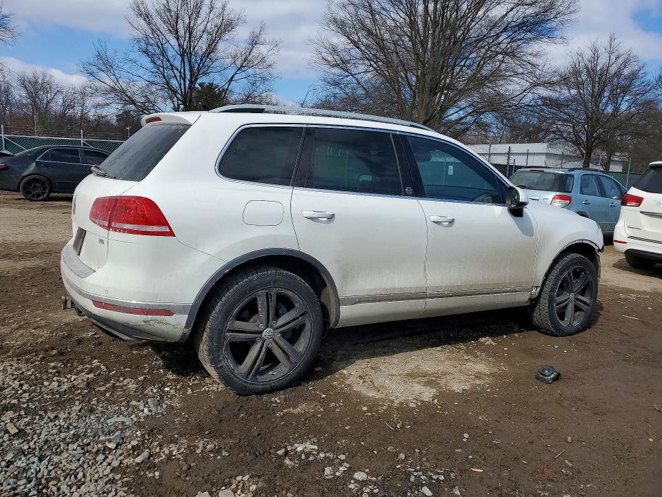 2017 Volkswagen Touareg