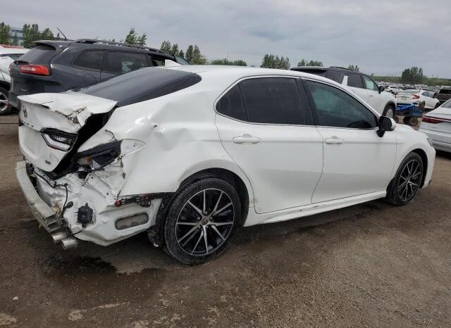 
								2022 Toyota Camry full									