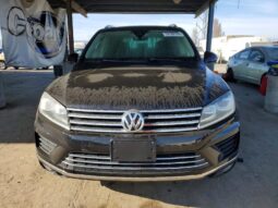
										2017 Volkswagen Touareg full									