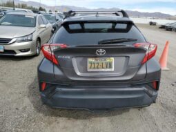 
										2021 Toyota C-hr full									