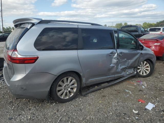 2016 Toyota Sienna xle