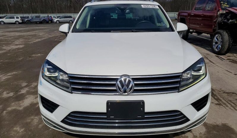
								2016 Volkswagen Touareg full									