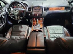 
										2012 Volkswagen Touareg full									