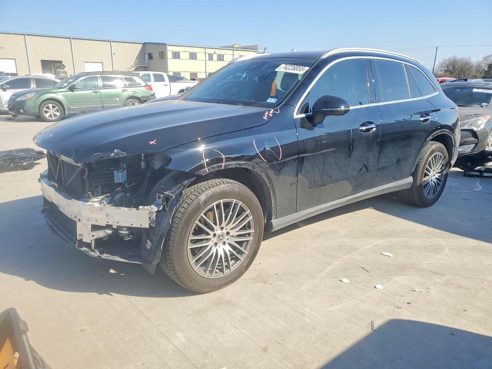 2024 Mercedes-benz Glc