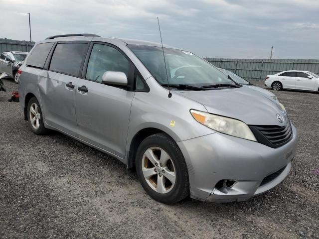 2012 Toyota Sienna