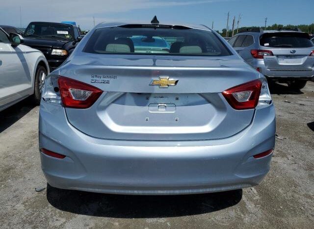 
								2018 Chevrolet Cruze full									