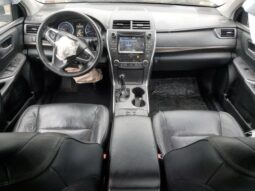 
										2016 Toyota Camry le full									