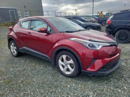 
										2018 Toyota C-hr full									