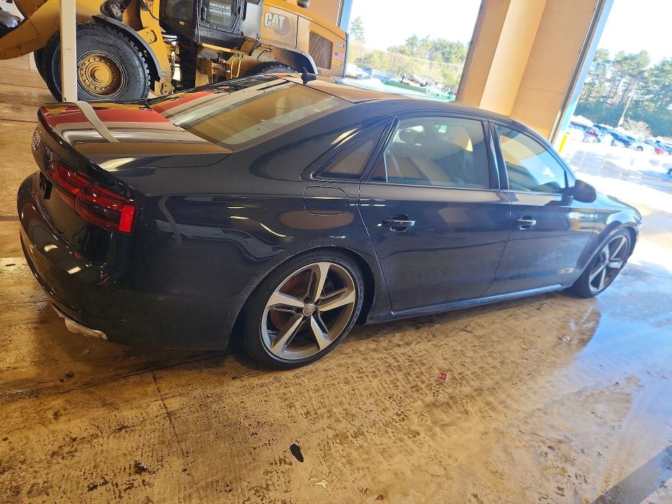 2018 Audi A8