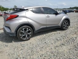 
										2019 Toyota C-hr full									