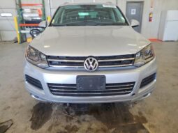 
										2013 Volkswagen Touareg full									