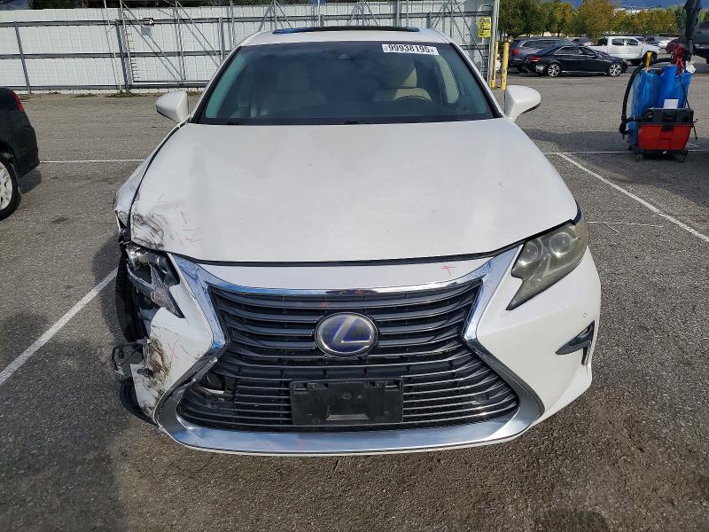 2016 Lexus Es 300h
