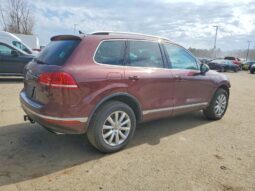 
										2017 Volkswagen Touareg full									
