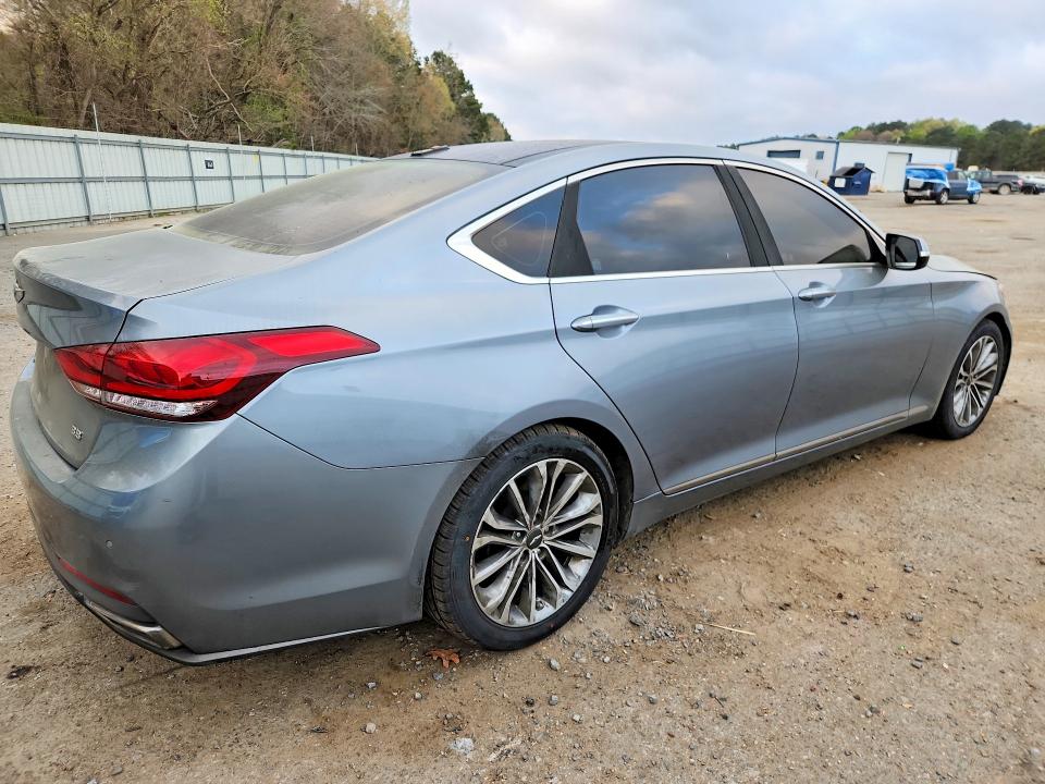 2017 Genesis G80