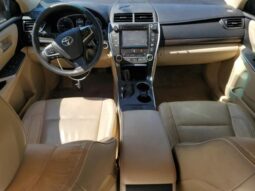
										2015 Toyota Camry le full									