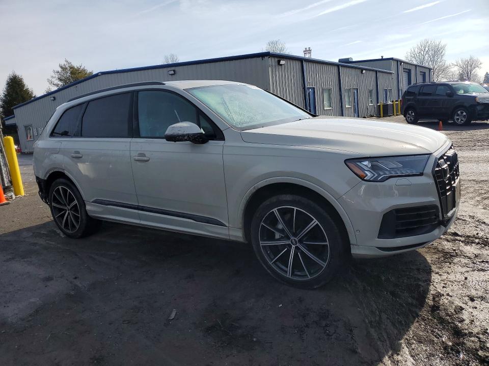 2022 Audi Q6