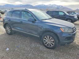 
										2011 Volkswagen Touareg full									