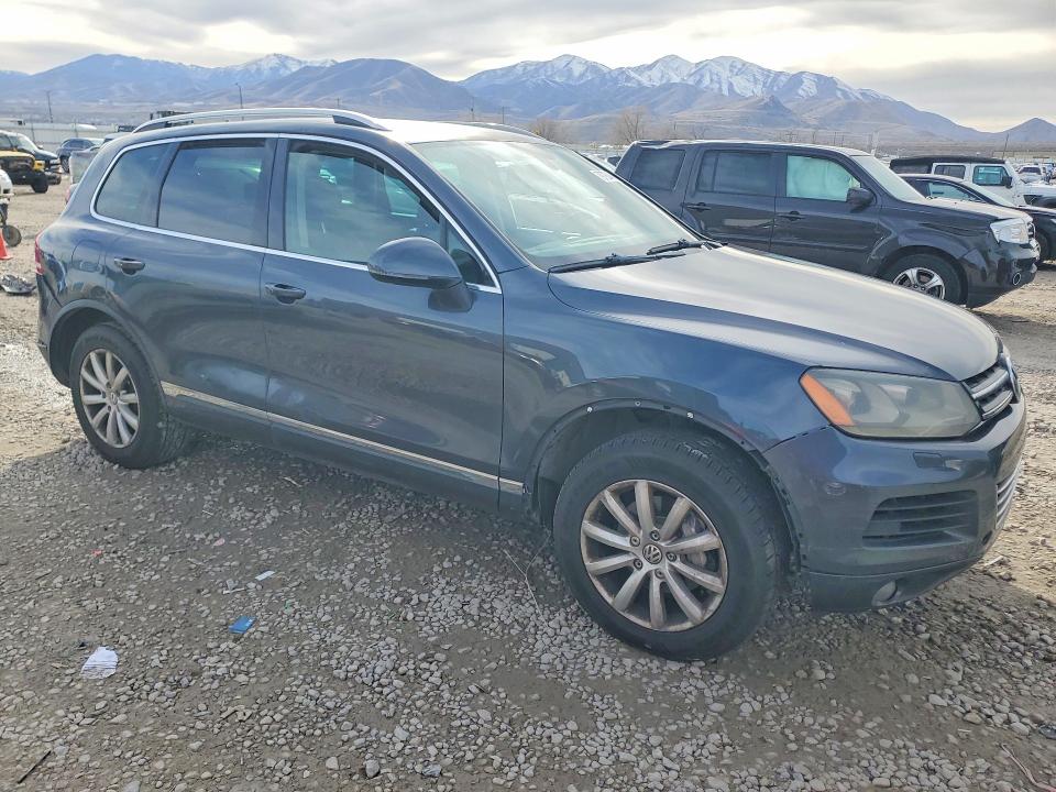2011 Volkswagen Touareg