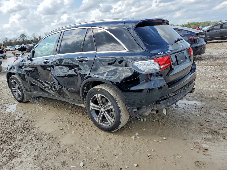 2016 Mercedes-benz Glc