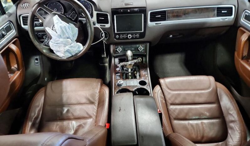 
								2014 Volkswagen Touareg full									