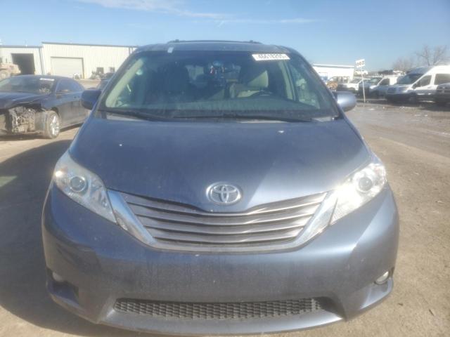 2017 Toyota Sienna xle