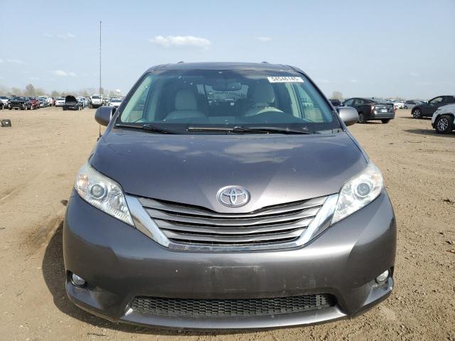 2012 Toyota Sienna xle