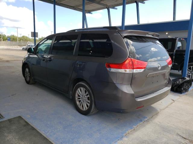 2012 Toyota Sienna