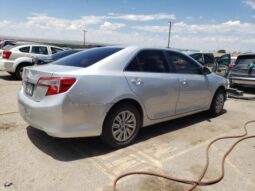 
										2012 Toyota Camry full									
