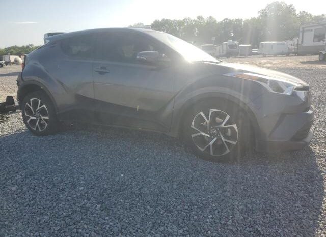 
								2019 Toyota C-hr full									