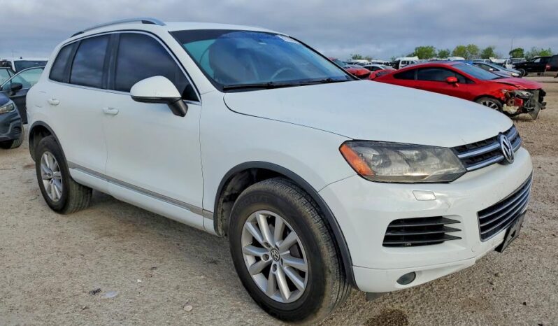 
								2013 Volkswagen Touareg full									