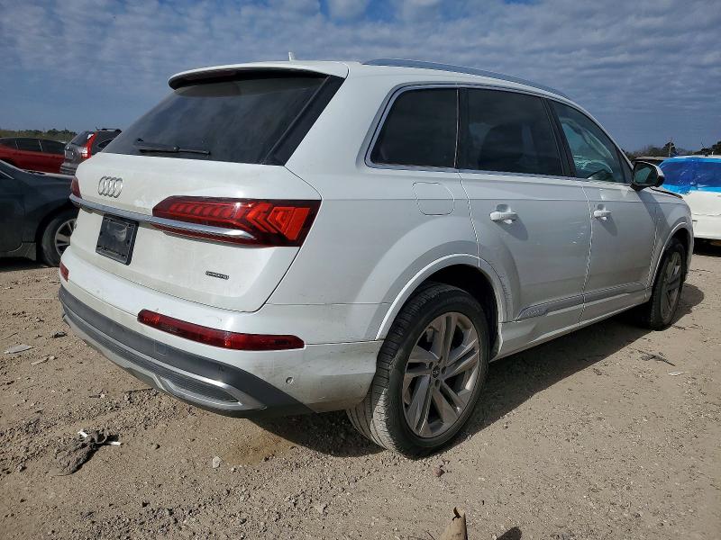 2021 Audi Q7