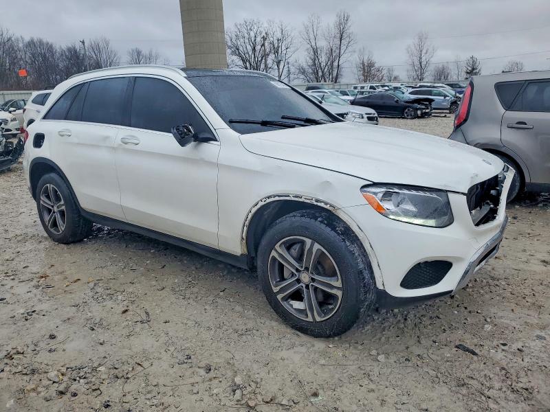 2016 Mercedes-benz Glc