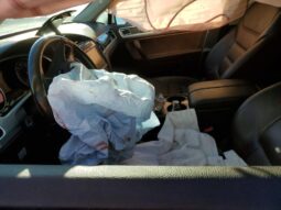 
										2014 Volkswagen Touareg full									