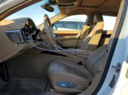
										2011 Porsche Panamera full									