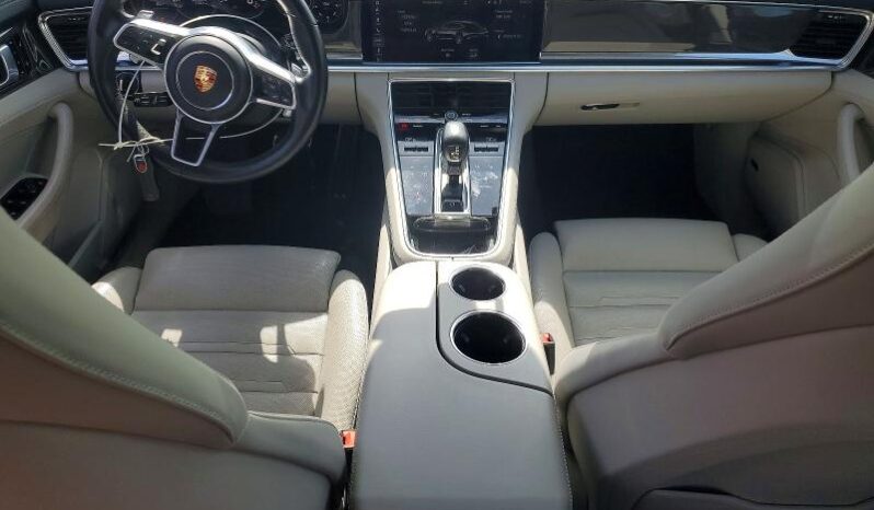
								2018 Porsche Panamera full									