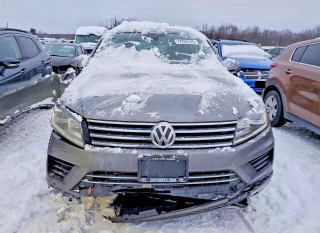 
								2015 Volkswagen Touareg full									