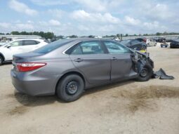 
										2017 Toyota Camry le full									
