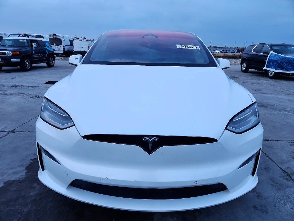 2022 Tesla Model x