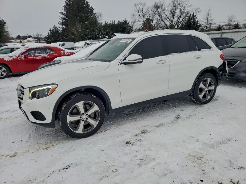 2016 Mercedes-benz Glc