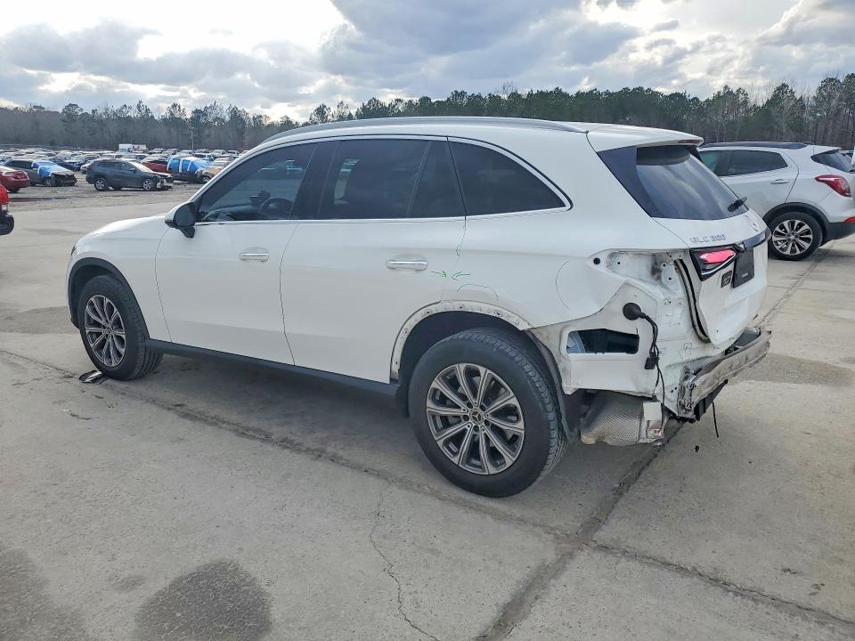 2023 Mercedes-benz Glc